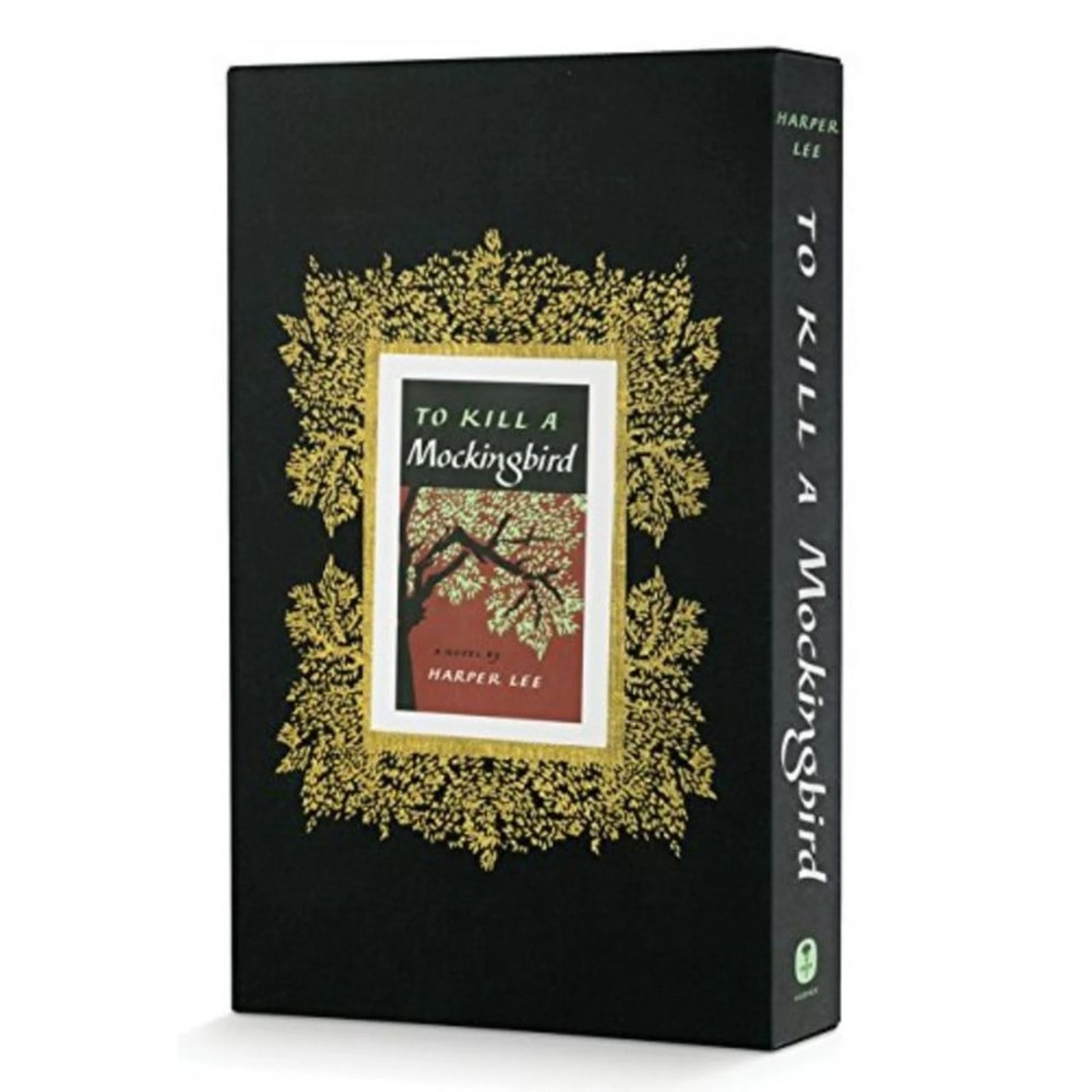 Harper Lee 'To Kill a Mockingbird' Book
